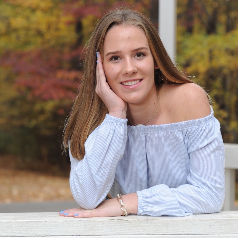 Meet your Posher, Nicole